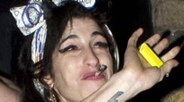 Smoking "No Good" for Winehouse